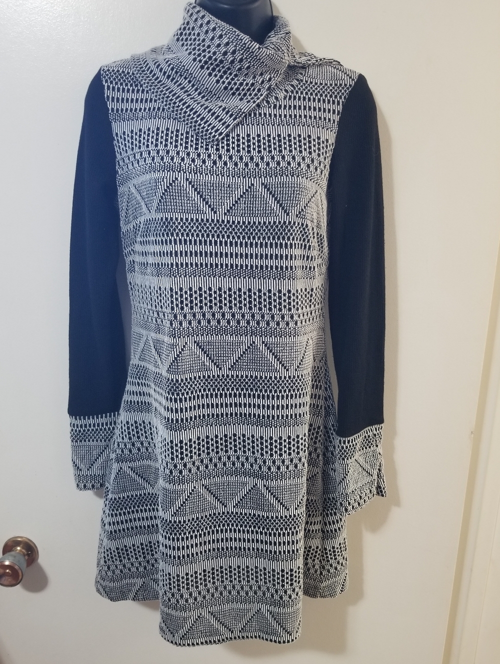 Luc Fontaine Knit Dress Tunic Black White Geometric Cowl Neck Small
